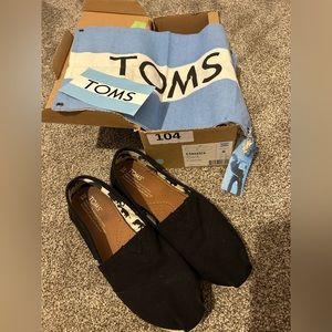 Black Toms
